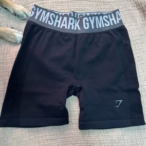 Gymshark Flex Shorts - Black